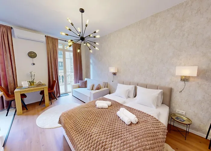 White Lotus - 50 M From Thermal Hévíz